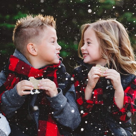 Meet your Posher, Robyn - Picture 2 of 2